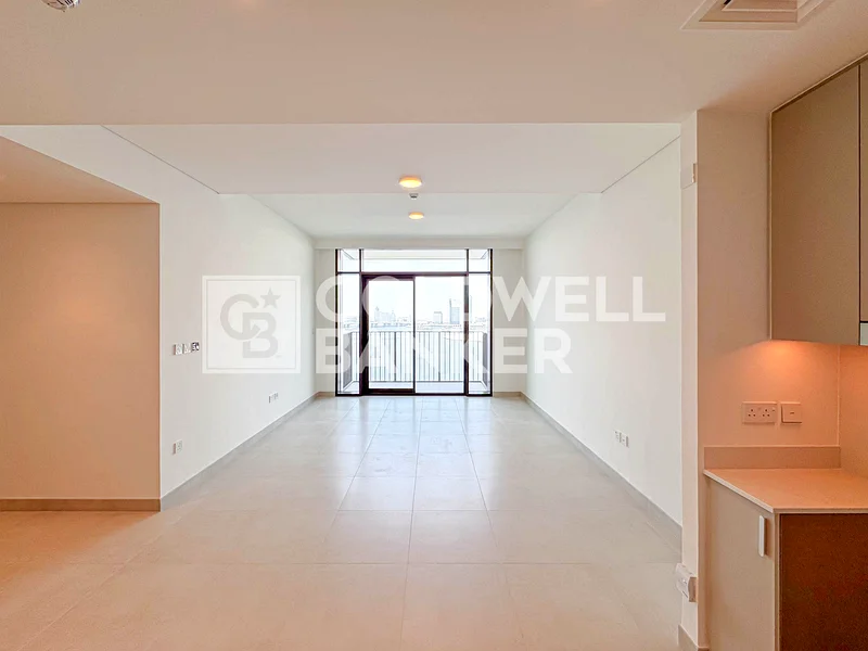 Full Water View | Spacious Layout | Brand New64026368397826112