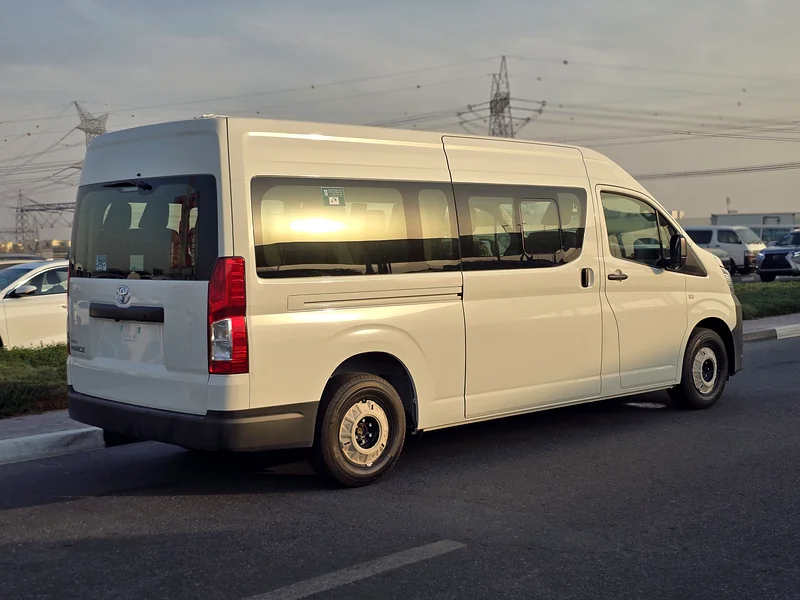 2025 TOYOTA HIACE PASSENGER 2.8L DIESEL MANUAL 13-SEATER63401317101186112