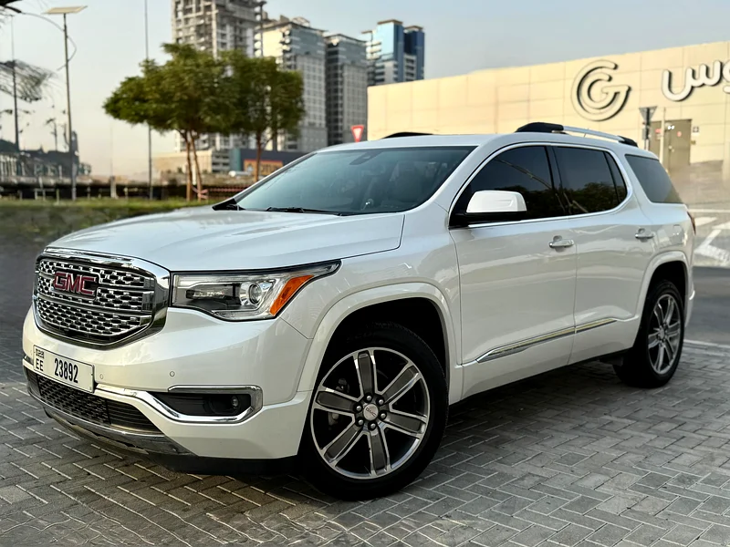 GMC ACADIA DENALI / 2017 / GCC / FSH / ORIGINAL PAINT / 2 KEYS / AGENCY MAINTAINED633984990282251110