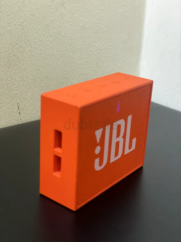 Vibrant JBL Portable Bluetooth Speaker - Your Musical Companion!63263514233218111