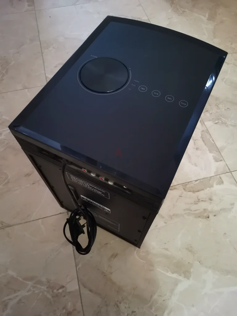 نظام مكبرات صوت باناسونيك ثنائي القناة مع قناة مركزية63260741173891112