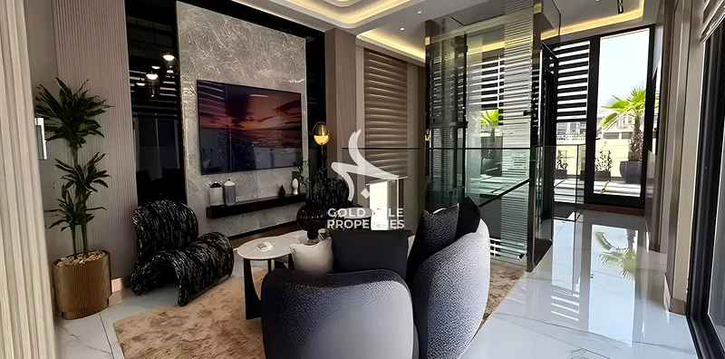 صفقة للمستثمر - تشطيب فاخر - خطة دفع 40/60 - موقع متميز63218290884611112