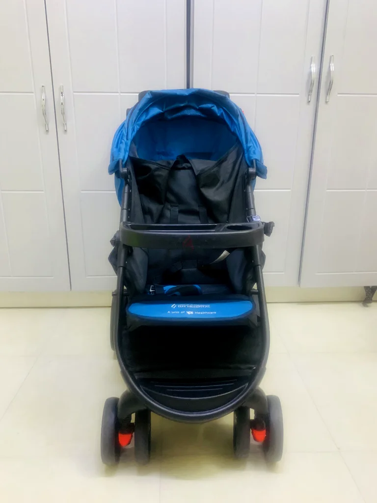 Stylish and Reliable Blue Stroller for Your Little One!632307089281291127
