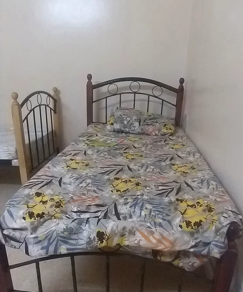 مساحة سرير متوفرة للبكالوريوس التنفيذي63218792071681112