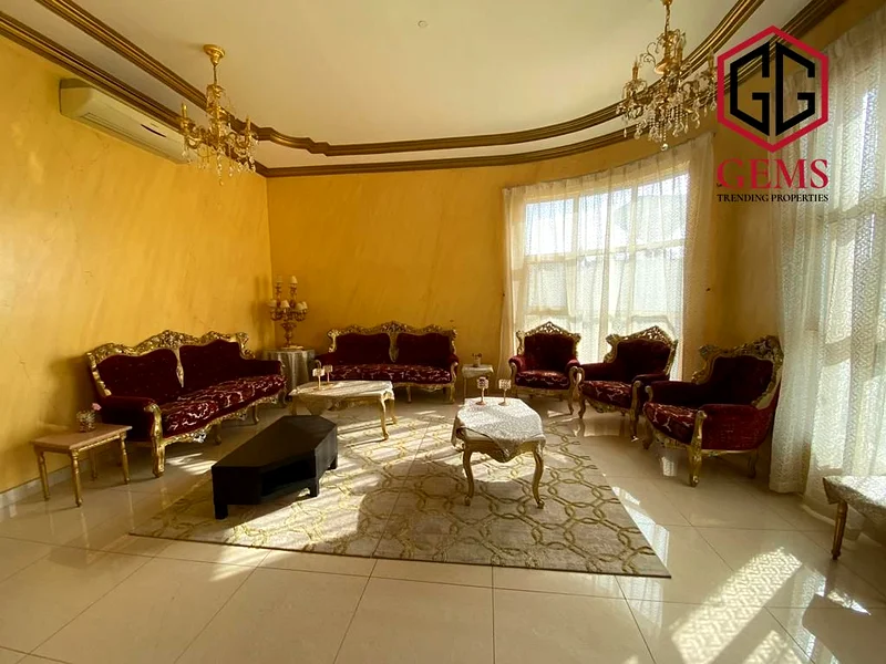 على الطريق الرئيسي | مناسبة لجميع الأنشطة | كبيرة الحجم64062481554817113
