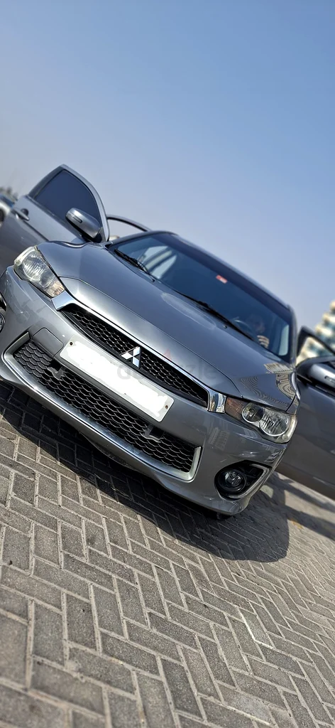 Sharjah - Al Majaz 3 - Al Khalidiya Street63398581524865112