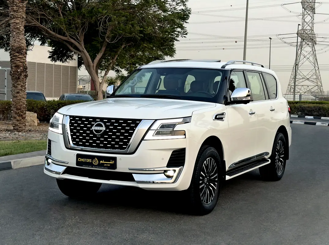 Nissan Patrol 2023 — photo 1 of 14