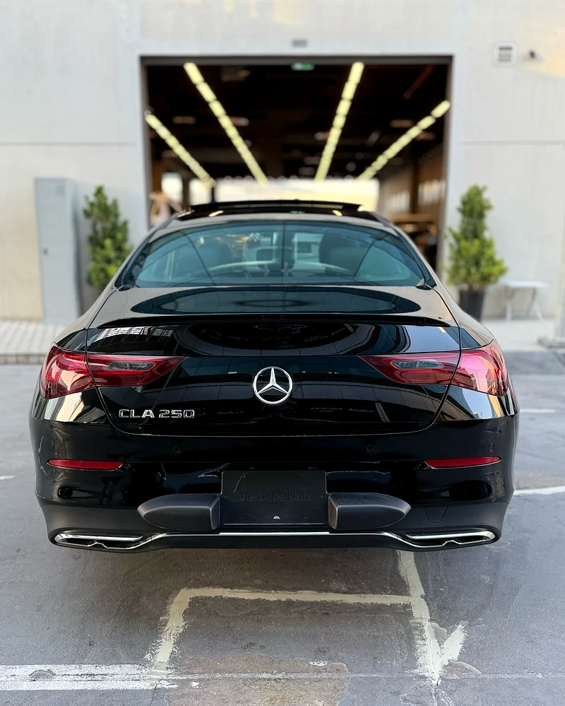 MERCEDES BENZ CLA250 202563228281109251113