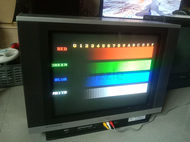 تلفزيون هيتاشي 21 بوصة من نوع CRT63264089198339112