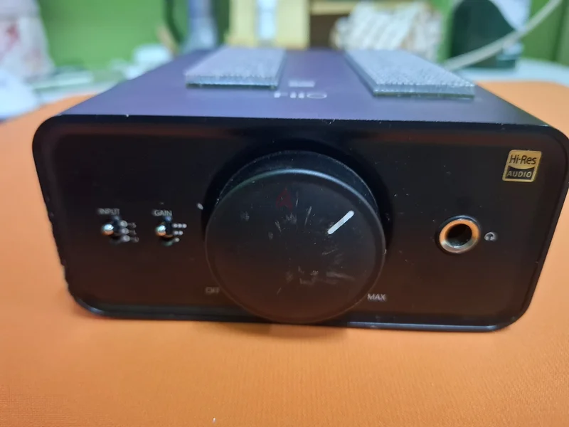 فايو كيه 5 برو مكبر صوت لسماعات الرأس سطح المكتب مع محول رقمي إلى تناظري63262932765059118