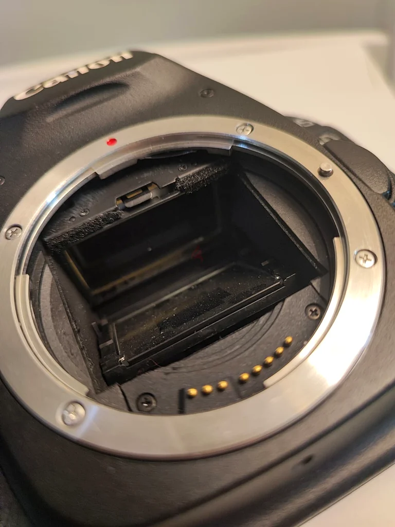 Canon EOS 5D Mark II (Body Only) – Missing Focusing Screen63171315300865111