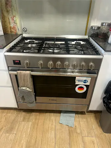 Bosch Brand Series 8 Full Gas cooker 90×60cm