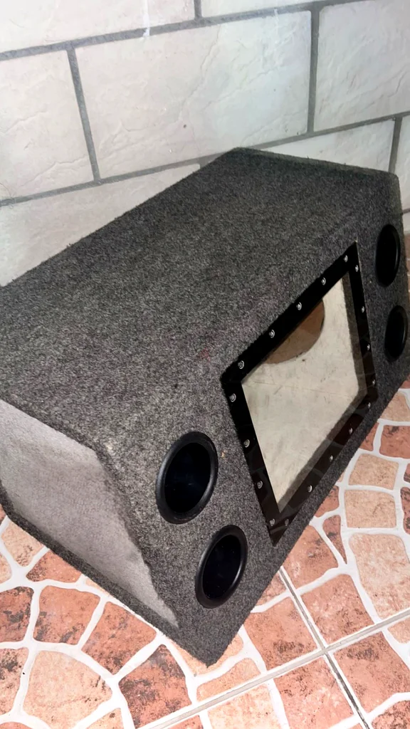 Dual 10 Bandpass Subwoofer/speaker Box – Universal Fit, Tuned Bass.63259692650243111