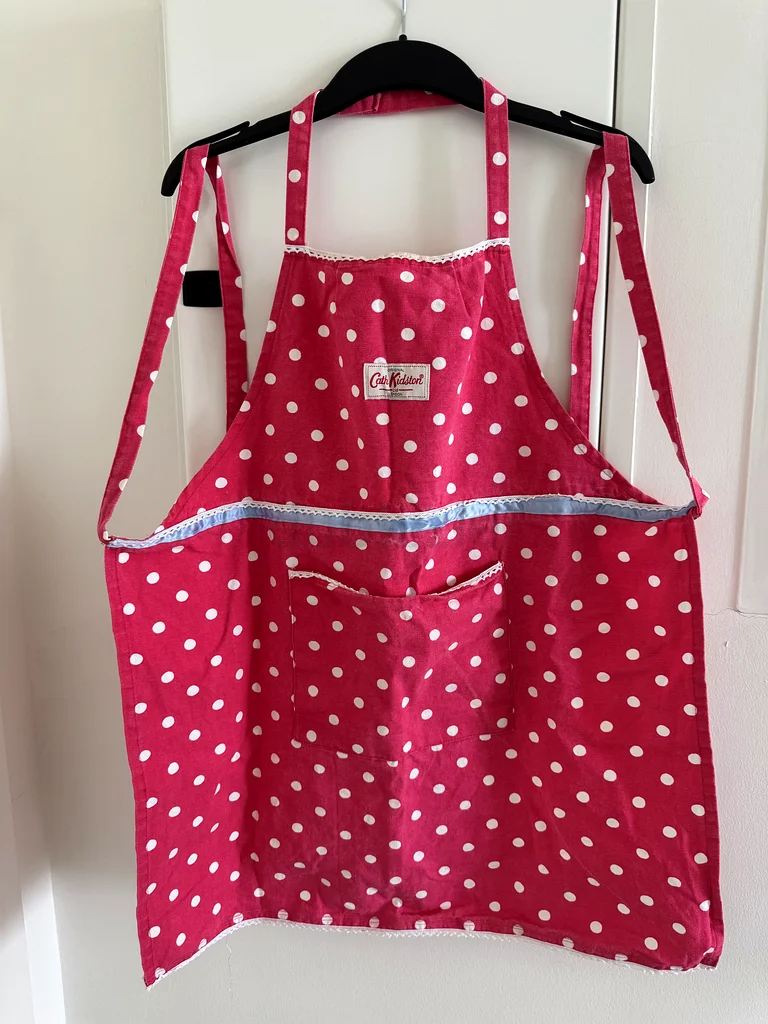 Charming Pink Polka Dot Cath Kidston Apron for Stylish Cooking!632406366160651129