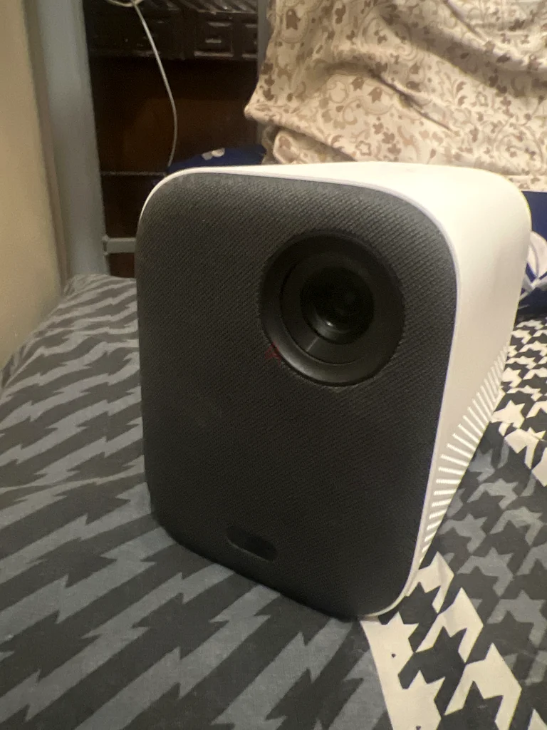 Compact Mini Projector for Home and Travel63164786367746111