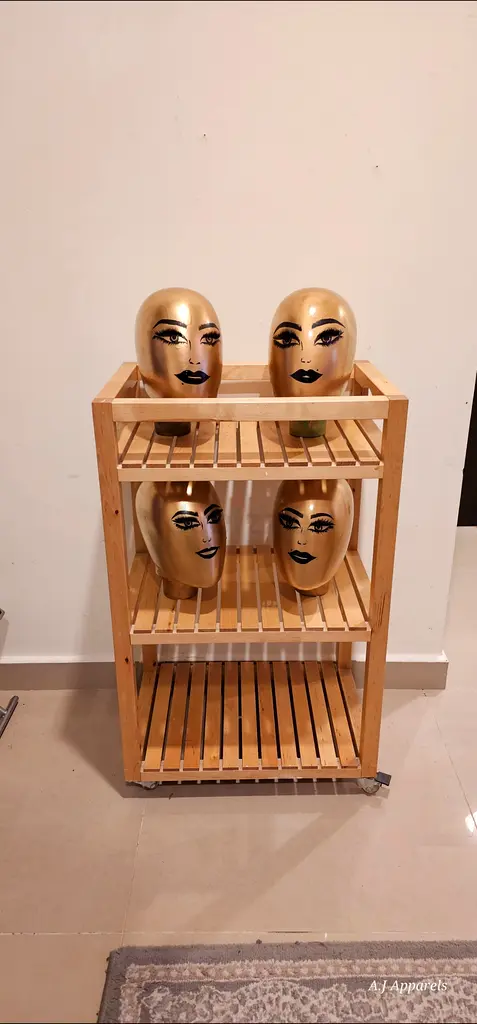 Mannequins63258654866306116
