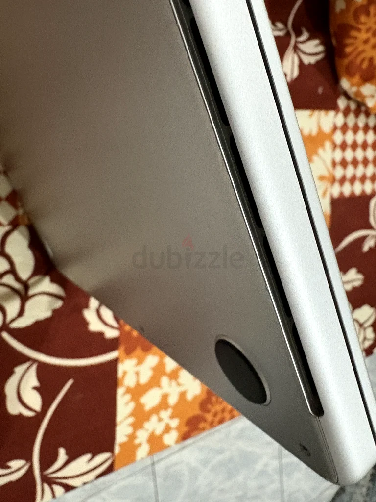 Apple MacBook Pro – سعة 1 تيرابايت من وحدة التخزين ذاتية الدفع، 16 جيجابايت من الذاكرة العشوائية – حالة ممتازة، بطارية رائعة63254997145986114
