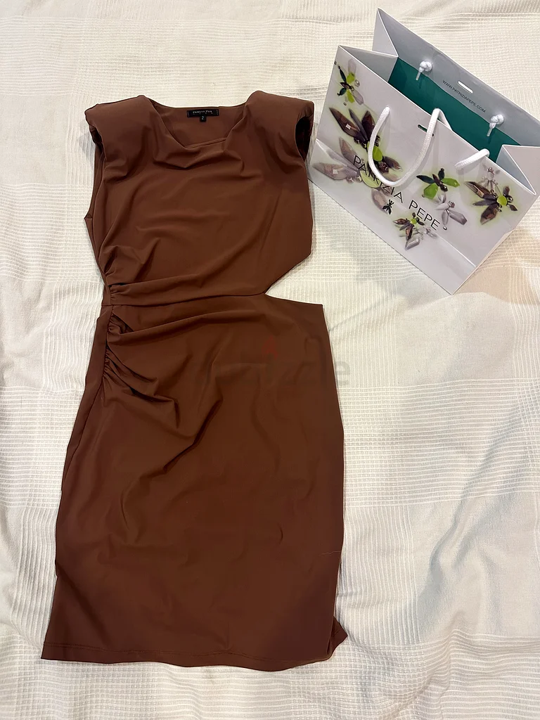 Elegant Patrizia Pepe Dress – Size II(S) 170/92A632406370344991116