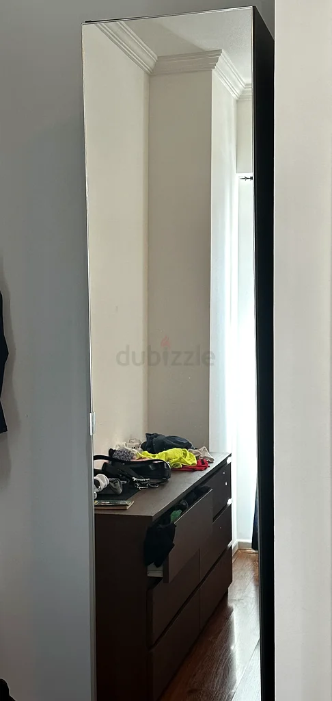 Ikea Sleek Modern Wardrobe for Stylish Storage! Full Mirror63217325587331111
