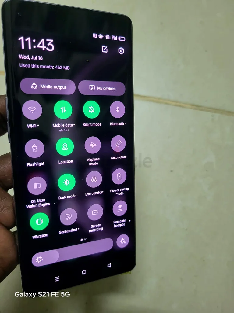 Oppo Reno 3 pro  5G (has little shade)- Unleash the Power of a Premium Phone!63181317398530113