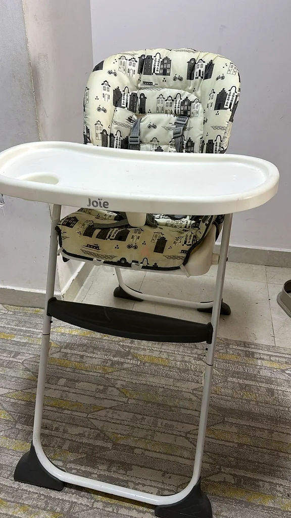 Stylish Joie High Chair for Sale - Perfect for Mealtime!63230708988417114