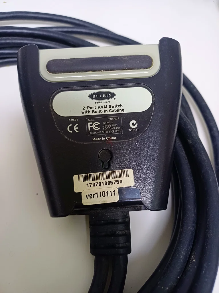 مفتاح KVM من Belkin ذو المنفذين63264591571459111
