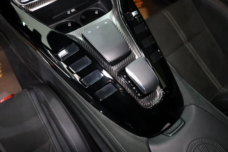 مرسيدس بنز AMG GT بلون أسود سلسلة، 2021، عدد الأميال قليل، هيكل وداخلية بالكامل من ألياف الكربون!!63399927303042114