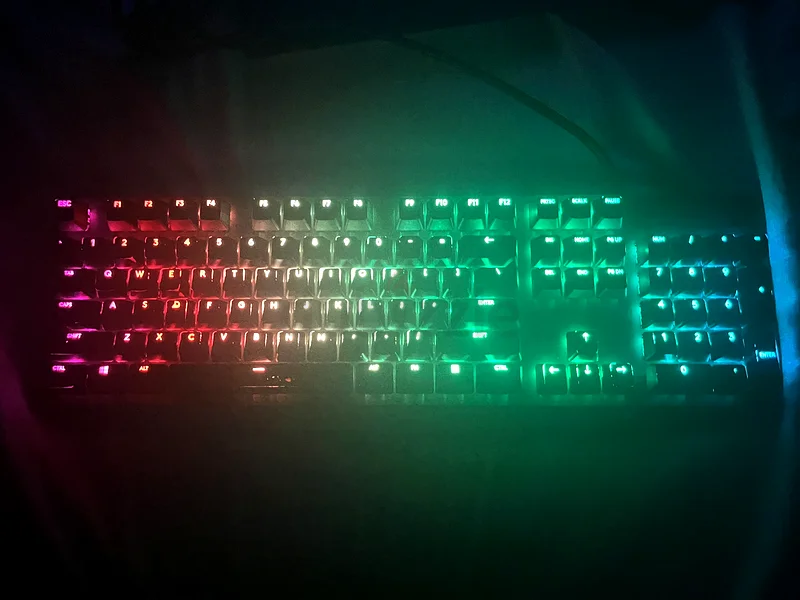 لوحيقة جيمنق Logitech G51263264591551107112