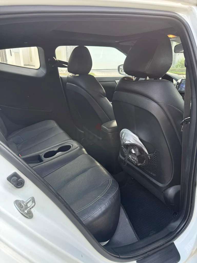 Hyundai veloster GCC 201663406906233091113