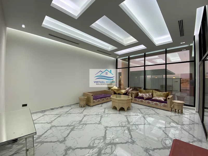 فاخرة | شبه مفروشة | 5 غرف نوم + غرفة خادمة63725078816259113