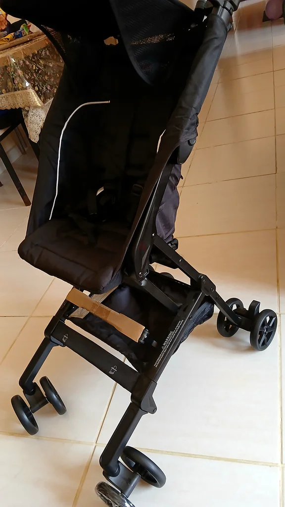 مقعد أطفال قابل للطي ومحمول ومضغوط لمقصورة الطيران63205360695939113