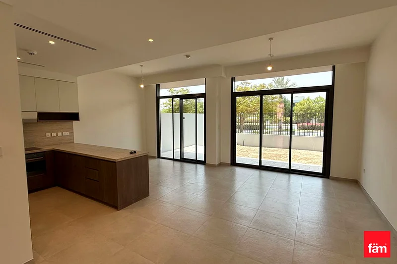Single Row | Motivated Seller | Vacant63239062125955111