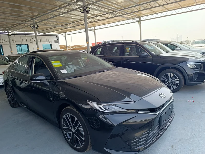 TOYOTA CAMRY 2.5 HYBRID HG FULL OPTION63164767334017112