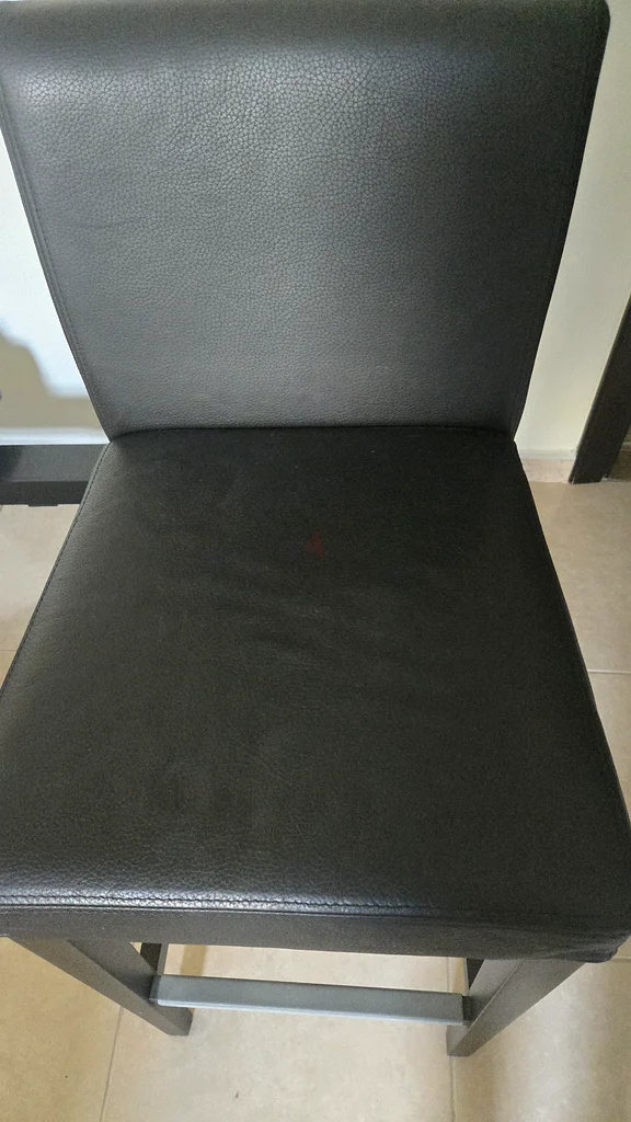 Bar stool/ chair63179392150785112