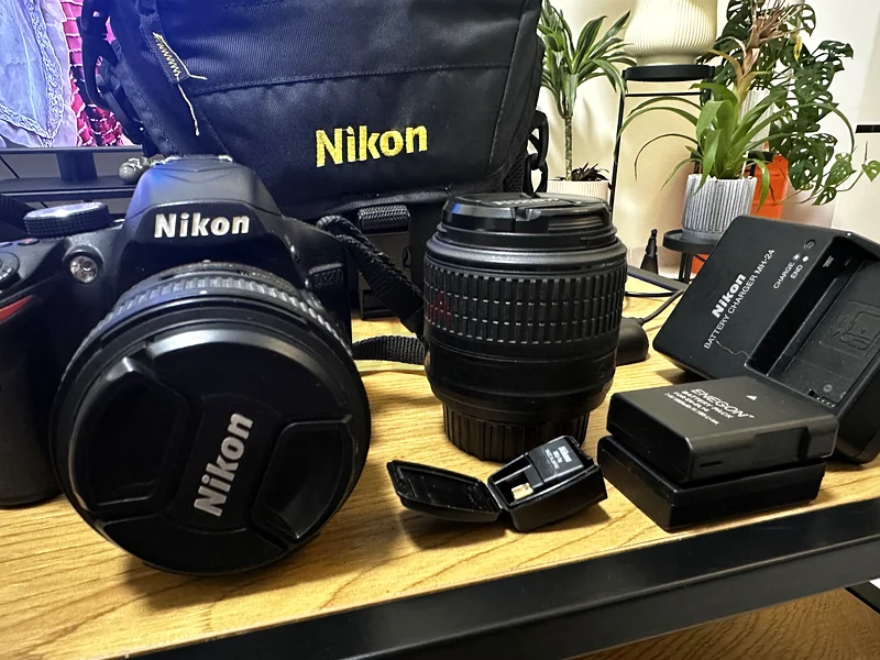 Nikon D3200 with 2 lenses, 2 backup battery + wireless photo transfer device63201693887491113
