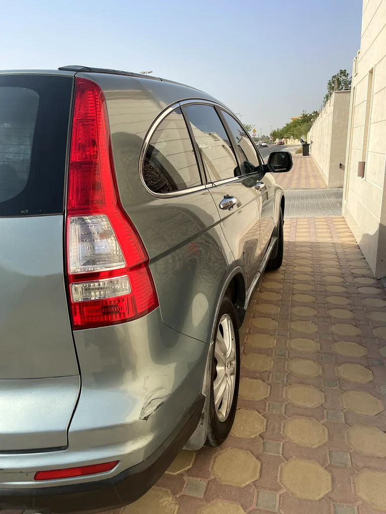 سيارتك على بعد خطوة منك63398541230083112