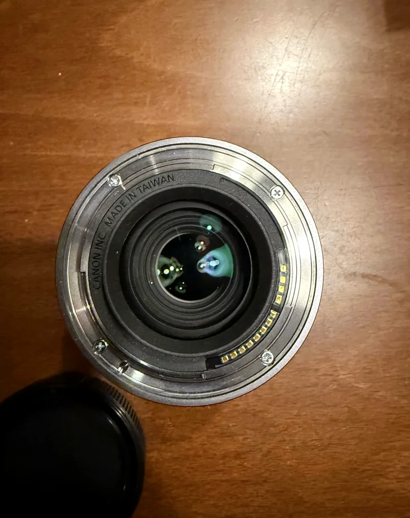 Canon RF 24mm f/1.8 IS STM63200168777858111