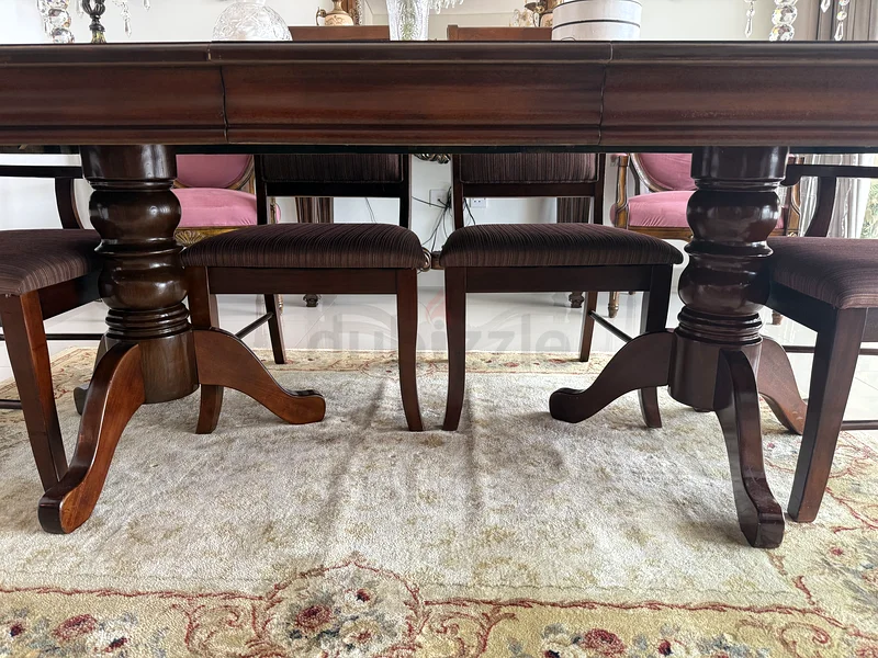 طاولة طعام مع 6 كراسي63179862381314111