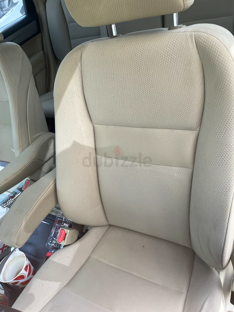 سيارتك على بعد خطوة منك63398541230083111