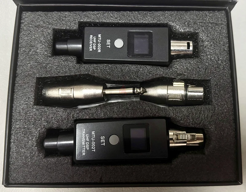 Sale or Trade UHF Wireless Microphone Wireless System63203187559043111