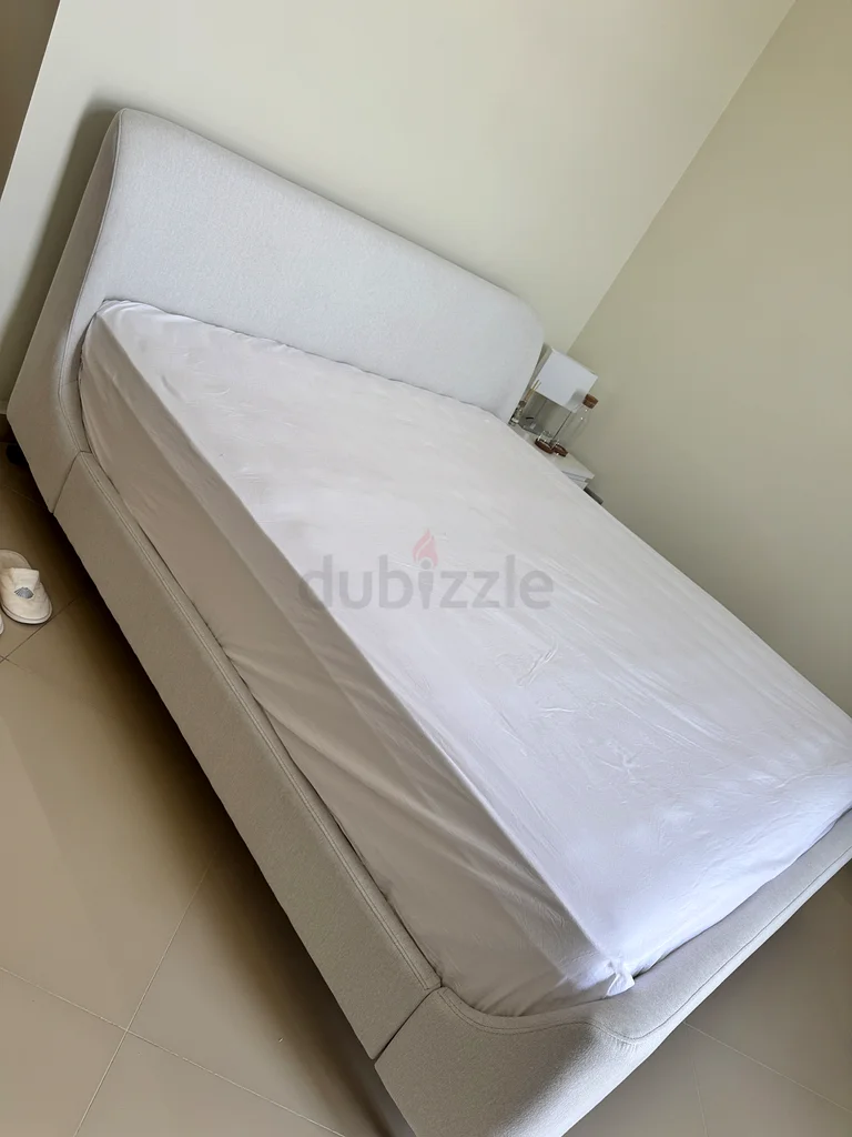 إطار سرير دافئ مع ماترس63221850263554111