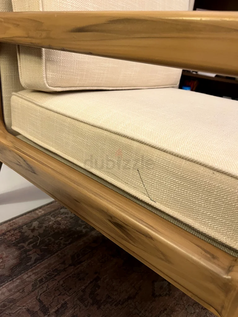 Off-white wooden accent chair63179391851907113