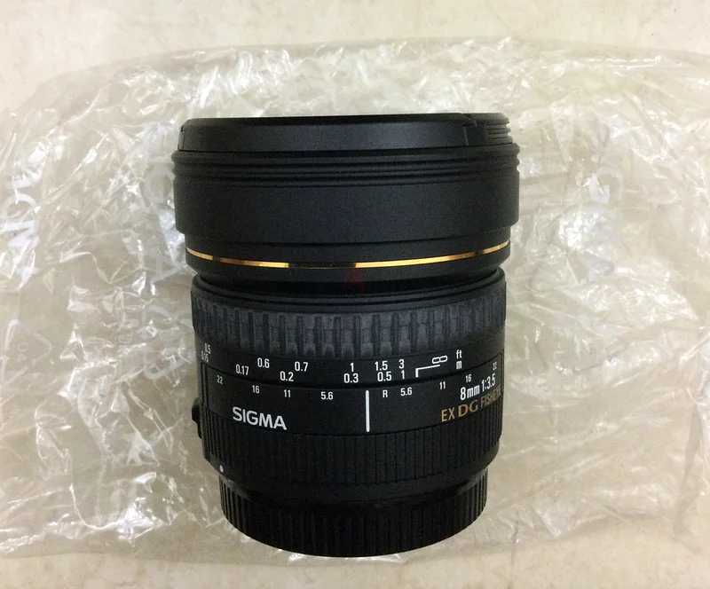 Sigma 8mm f/3.5 EX DG Fisheye Lens - Excellent Condition for call — 050586893863173508972929112