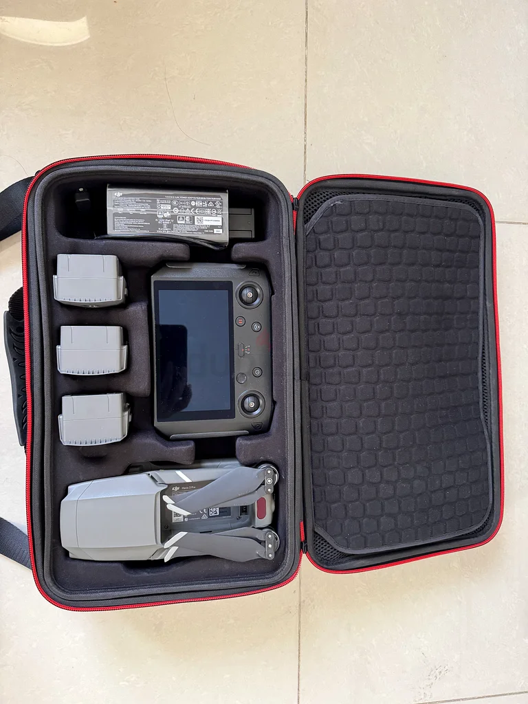 للبيع: طائرة درون DJI Mavic 2 Pro مع مجموعة ملحقات مميزة كاملة - حالة ممتازة63234611798787112