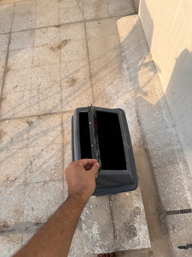 سلة مهملات كبيرة / سلة نفايات63184725977347112
