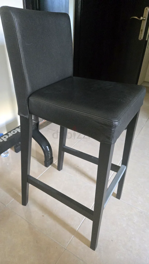 Bar stool/ chair63179392150785111