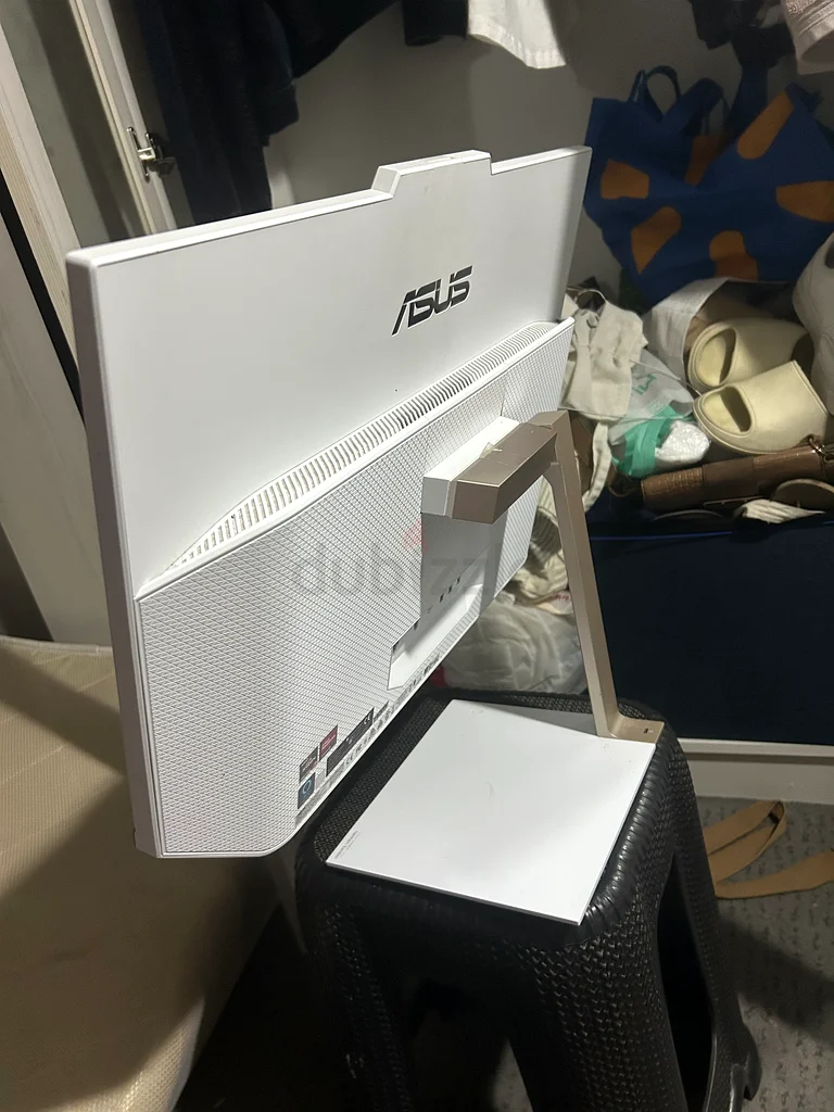 Sleek ASUS All-in-One pc  for Sale!63199635343234113