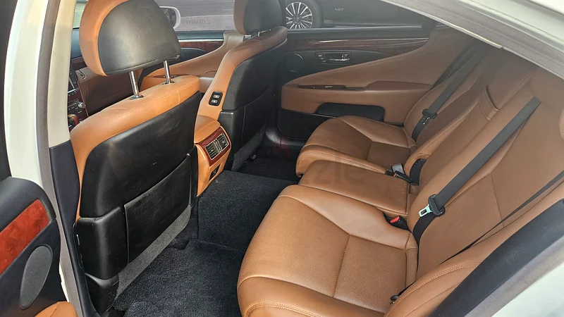 Lexus LS 460 2012 Full Option GCC63225702570625112