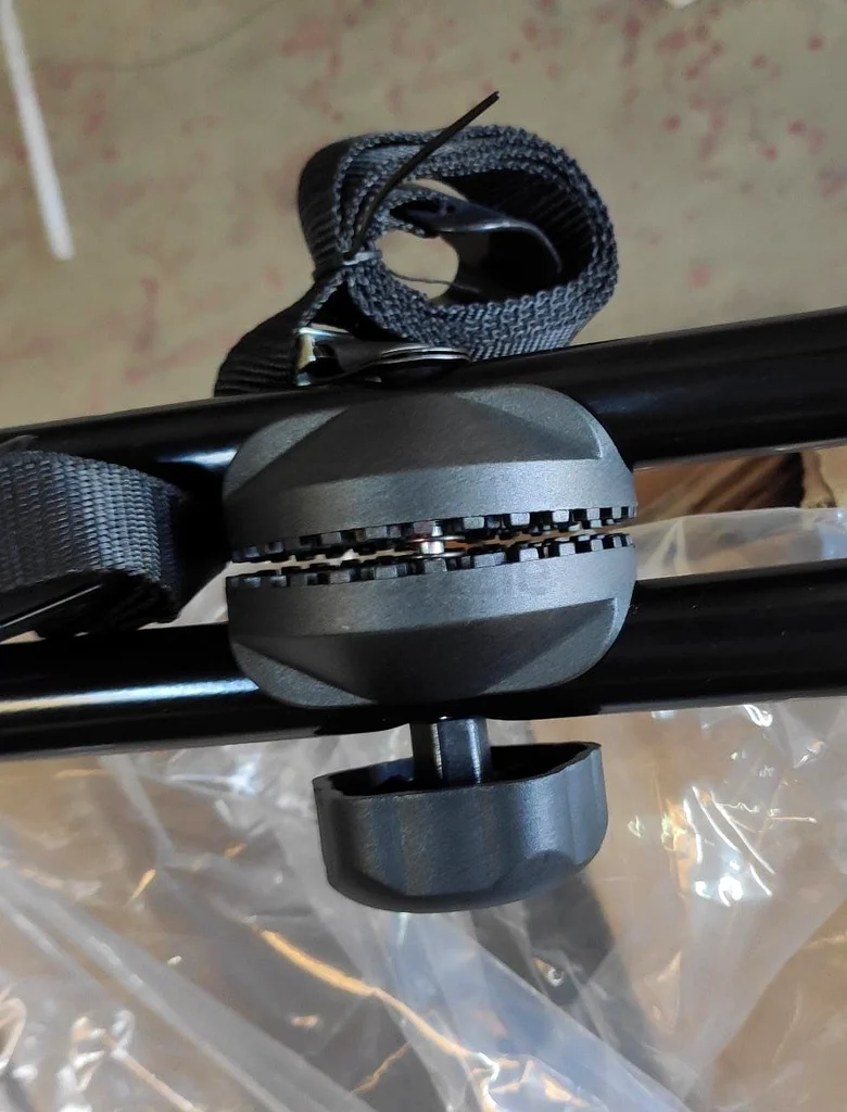 Brand New Car Bicycle Carrier (3 Bicycles) - Dhs16563201169915009113