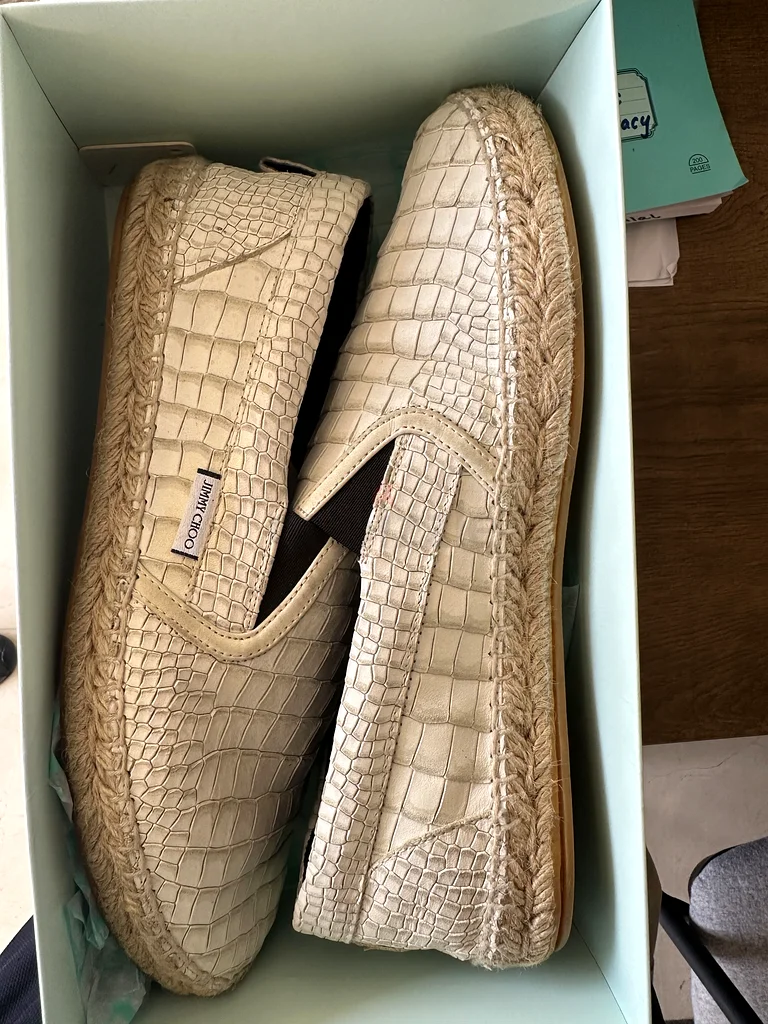 Jimmy Choo Shoe632401242035231118